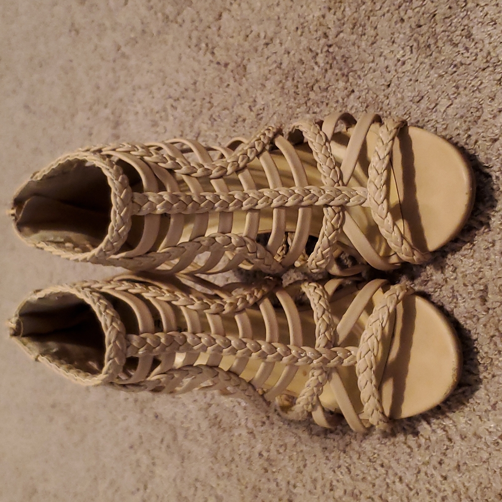 Womens heels size 7
